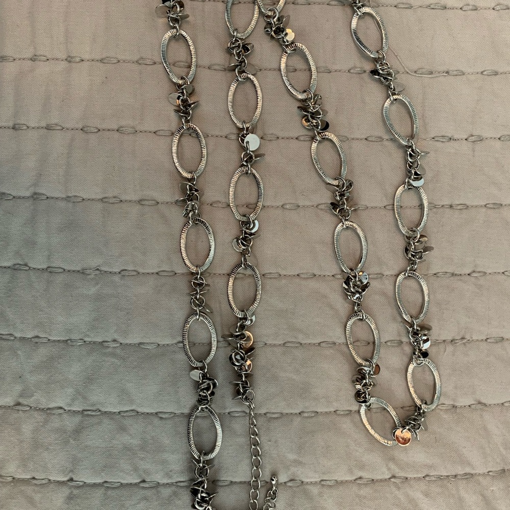 Lia Sophia linked long necklace